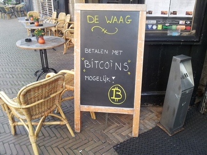 0px-De_Waag_Bitcoin.jpg